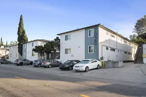 Exterior - 7025 Boulevard Dr, La Mesa, CA 91941 photo 17 of 17