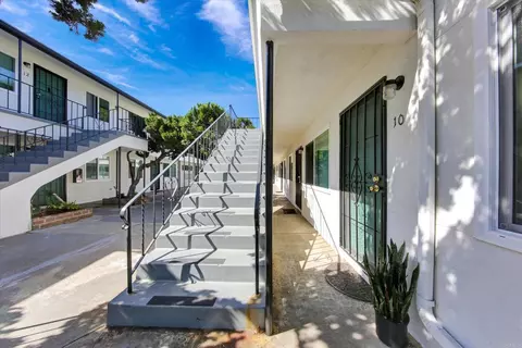 Exterior - 7025 Boulevard Dr, La Mesa, CA 91941 photo 11 of 17