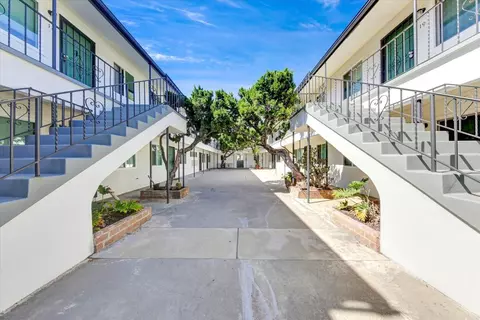 Exterior - 7025 Boulevard Dr, La Mesa, CA 91941 photo 4 of 17