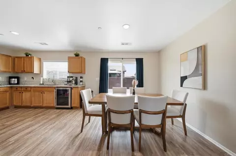 Dining - 516 Meadow Ct, Imperial, CA 92251 photo 3 of 3