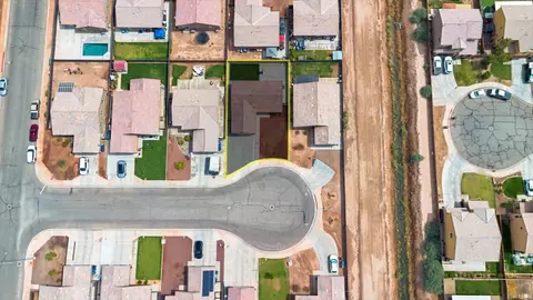 View/Area - 516 Meadow Ct, Imperial, CA 92251 photo 2 of 3