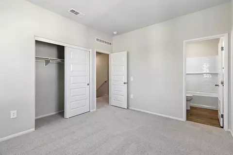 Bedroom - 571 Pacifica Dr # 164, Oceanside, CA 92057 photo 10 of 15