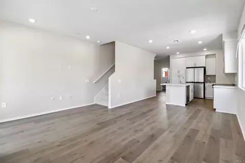 Living - 571 Pacifica Dr # 164, Oceanside, CA 92057 photo 1 of 5