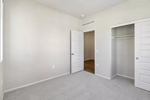 Bedroom - 571 Pacifica Dr # 164, Oceanside, CA 92057 photo 4 of 15