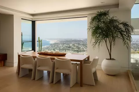 Dining - 2082 Via Casa Alta, La Jolla, CA 92037 photo 1 of 1