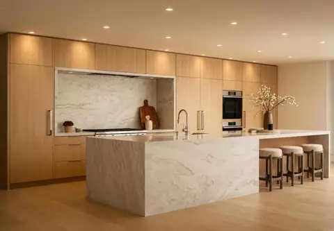 Kitchen - 2082 Via Casa Alta, La Jolla, CA 92037 photo 1 of 2