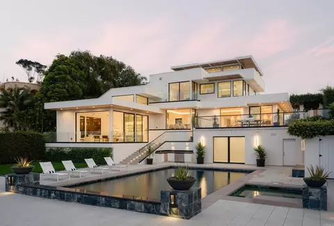 2082 Via Casa Alta, La Jolla, CA 92037
