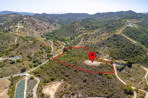 27 Daily Rd, Fallbrook, CA 92028 photo 2