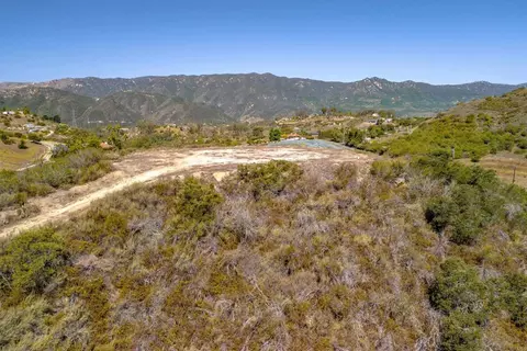 27 Daily Rd, Fallbrook, CA 92028 photo 4