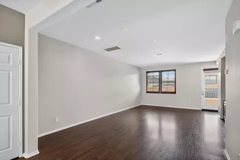 Living - 1908 Montilla St, Santee, CA 92071 photo 2 of 4