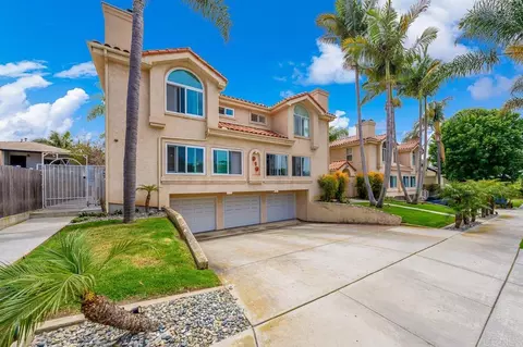 919 Agate St #3, San Diego, CA 92109
