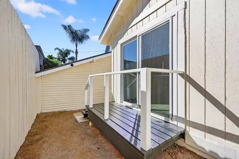 Exterior - 1530 E Appleton St, Long Beach, CA 90802 photo 10 of 13