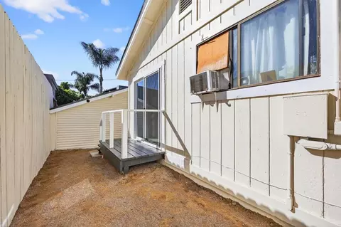 Exterior - 1530 E Appleton St, Long Beach, CA 90802 photo 9 of 13