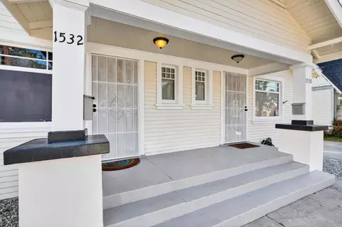Exterior - 1530 E Appleton St, Long Beach, CA 90802 photo 5 of 13