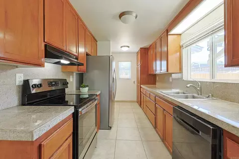 Kitchen - 763 Waterloo, El Cajon, CA 92019 photo 2 of 4