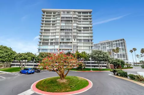1820 Avenida Del Mundo #208, Coronado, CA 92118