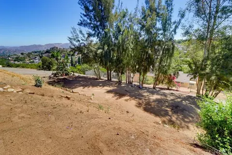 Exterior - 8560 Winter Gardens Blvd, Lakeside, CA 92040 photo 9 of 20