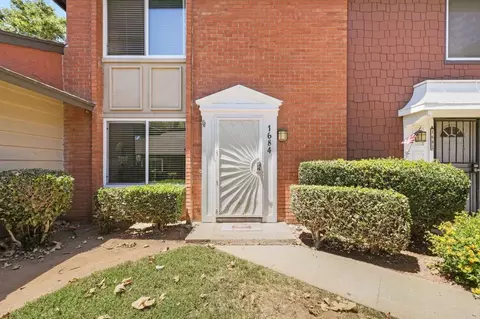 1684 Summertime Dr, El Cajon, CA 92021