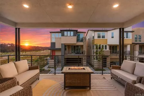 8105 Rose Quartz Cir, San Diego, CA 92126