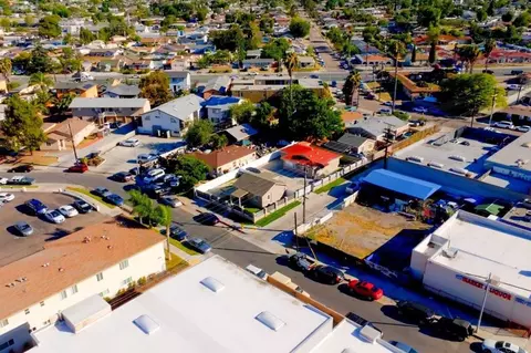 View/Area - 855 Franklin Ave, El Cajon, CA 92020 photo 3 of 4