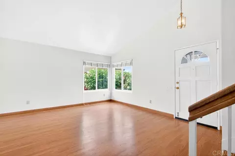 Living - 792 Foxwood Dr, Oceanside, CA 92057 photo 2 of 5