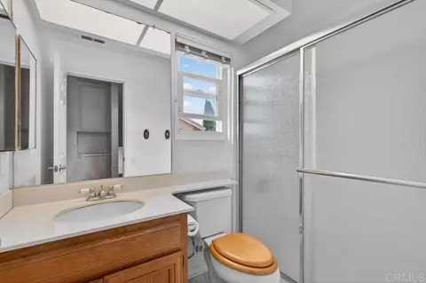 Bath - 792 Foxwood Dr, Oceanside, CA 92057 photo 5 of 5