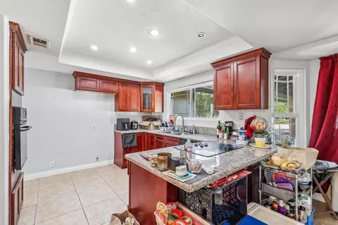 Kitchen - 24123 Watt Rd, Ramona, CA 92065 photo 4 of 4
