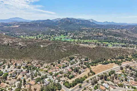 View/Area - 24123 Watt Rd, Ramona, CA 92065 photo 4 of 6