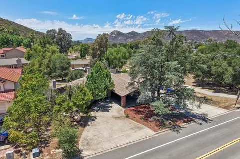 View/Area - 24123 Watt Rd, Ramona, CA 92065 photo 2 of 6