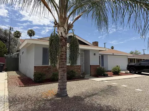 Exterior - 331 Ruby Ave, Hemet, CA 92543 photo 2 of 4
