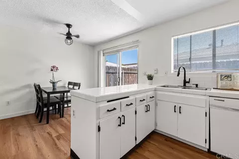 471 S Lincoln Ave, El Cajon, CA 92020