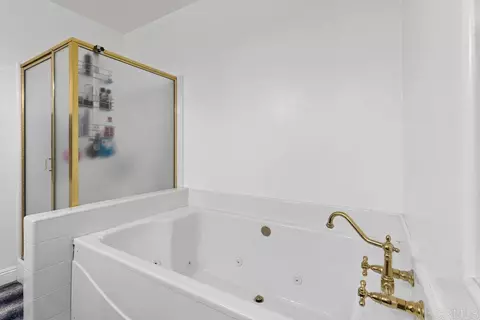 Bath - 8948 Lakeview Rd, Lakeside, CA 92040 photo 1 of 4