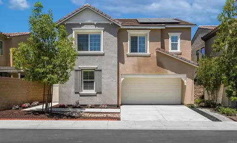 24248 Lilac Ln, Lake Elsinore, CA 92532