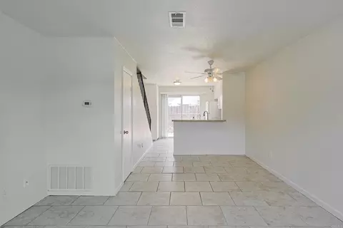 Living - 10139 Carefree Dr, Santee, CA 92071 photo 4 of 5