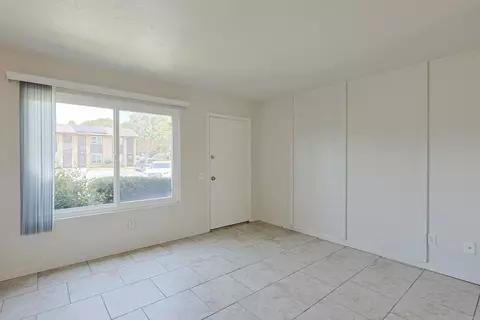 Living - 10139 Carefree Dr, Santee, CA 92071 photo 3 of 5