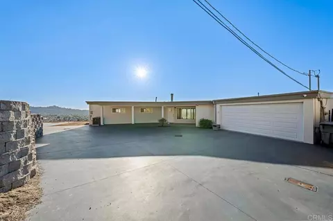 1110 Monterey Dr, El Cajon, CA 92020