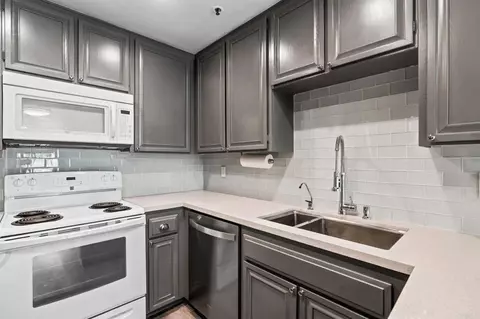 5705 Friars Rd #7, San Diego, CA 92110