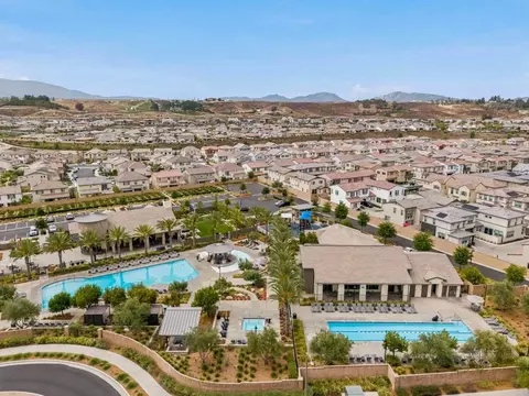 View/Area - 32224 Penstemon Way, Temecula, CA 92591 photo 11 of 12