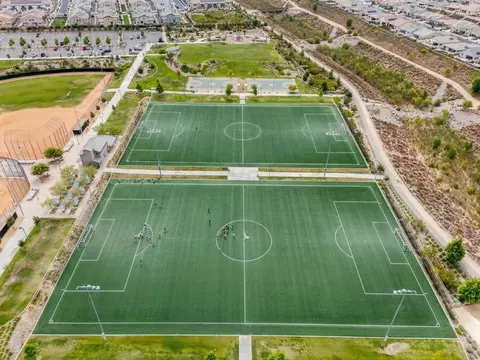 View/Area - 32224 Penstemon Way, Temecula, CA 92591 photo 8 of 12