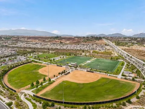 View/Area - 32224 Penstemon Way, Temecula, CA 92591 photo 7 of 12