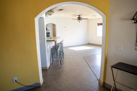 Entry Way - 1561 W Heil Ave, El Centro, CA 92243 photo 2 of 2