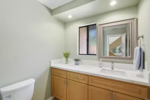 Bath - 3554 Ryan Dr, Escondido, CA 92025 photo 1 of 8