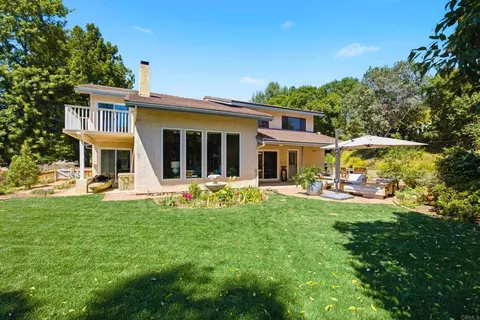 Exterior - 3554 Ryan Dr, Escondido, CA 92025 photo 6 of 22