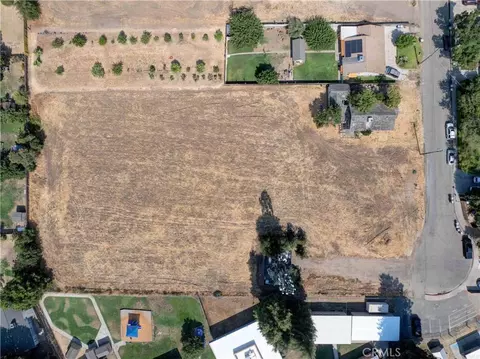 1490 Cameron Ln, Merced, CA 95340 photo 3