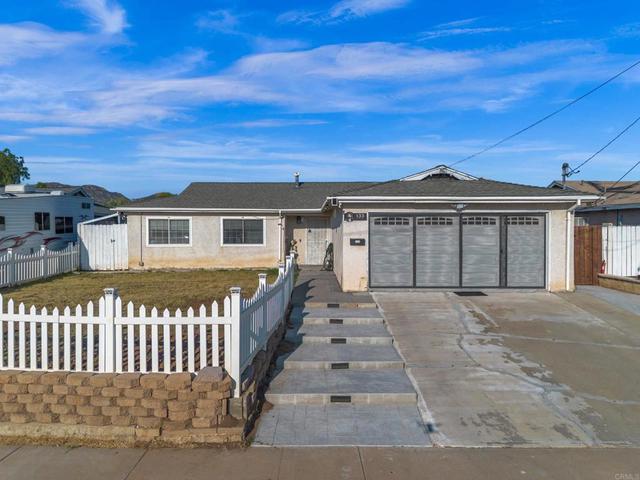 133 N Stephanie Ln, El Cajon, CA 92019