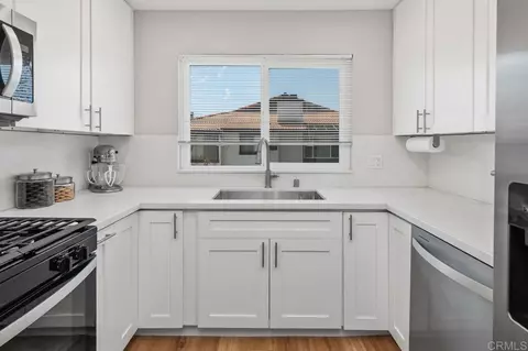 Kitchen - 10258 Norma Gardens Dr #6, Santee, CA 92071 photo 4 of 4