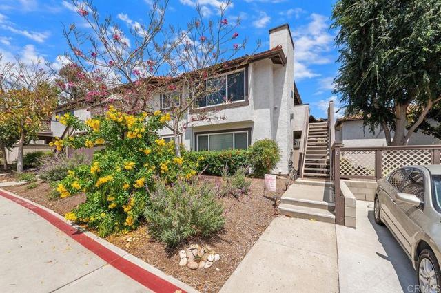 10258 Norma Gardens Dr #6, Santee, CA 92071