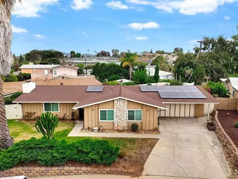 View/Area - 9512 Milden St, La Mesa, CA 91942 photo 2 of 5