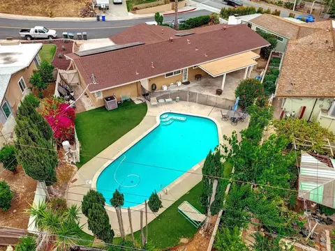 View/Area - 9512 Milden St, La Mesa, CA 91942 photo 3 of 5