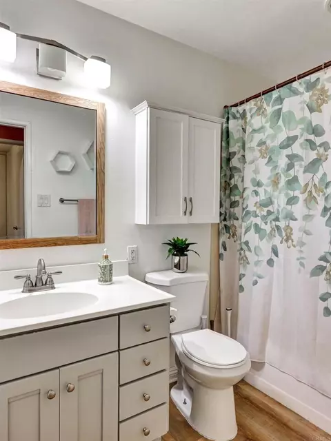 Bath - 9512 Milden St, La Mesa, CA 91942 photo 1 of 2